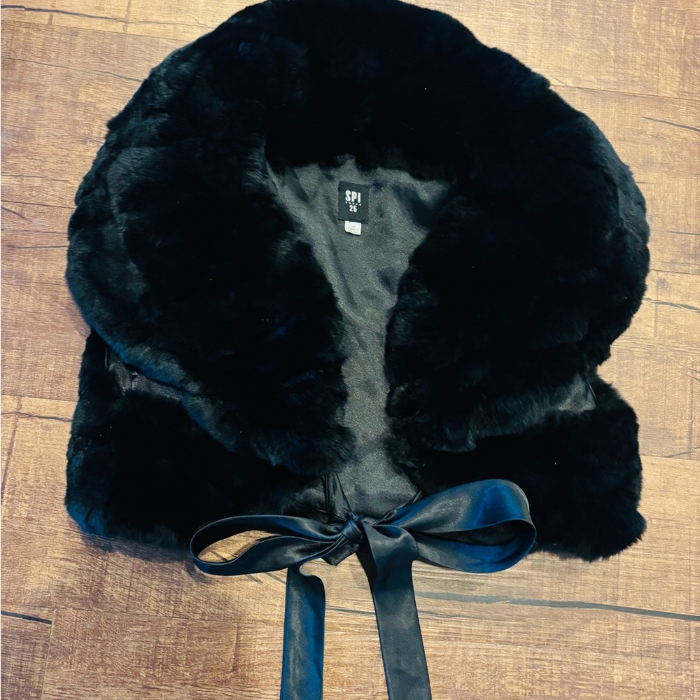 SPI 25 Black 100% Rex Rabbit Fur Bolero / Shrug. Incredibly soft! Flawless!
